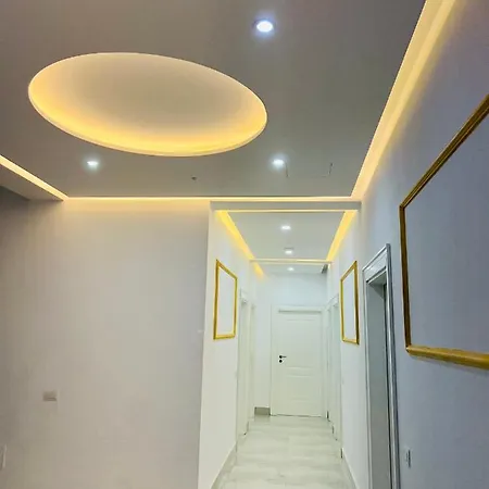 Otel Ujvara 2 3*