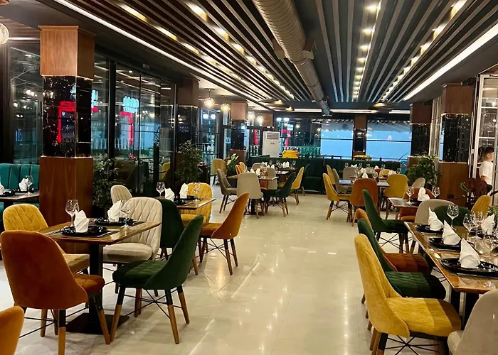 Hotel Ujvara 3*